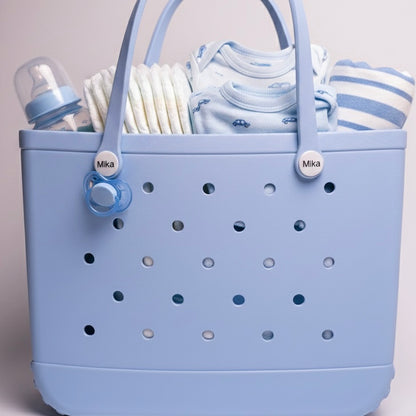 תיק הענק של מיקה