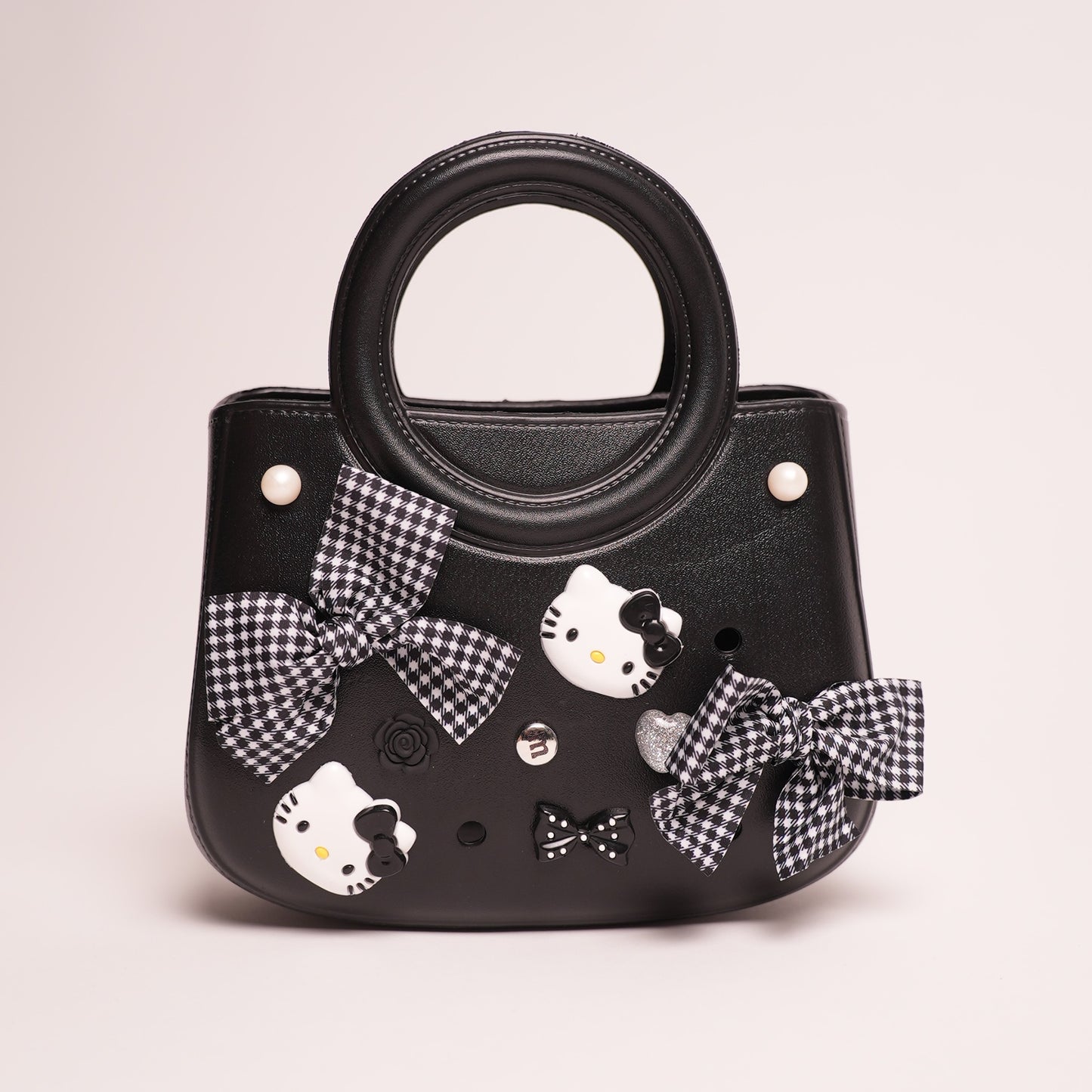 תיקי טייני ילדות