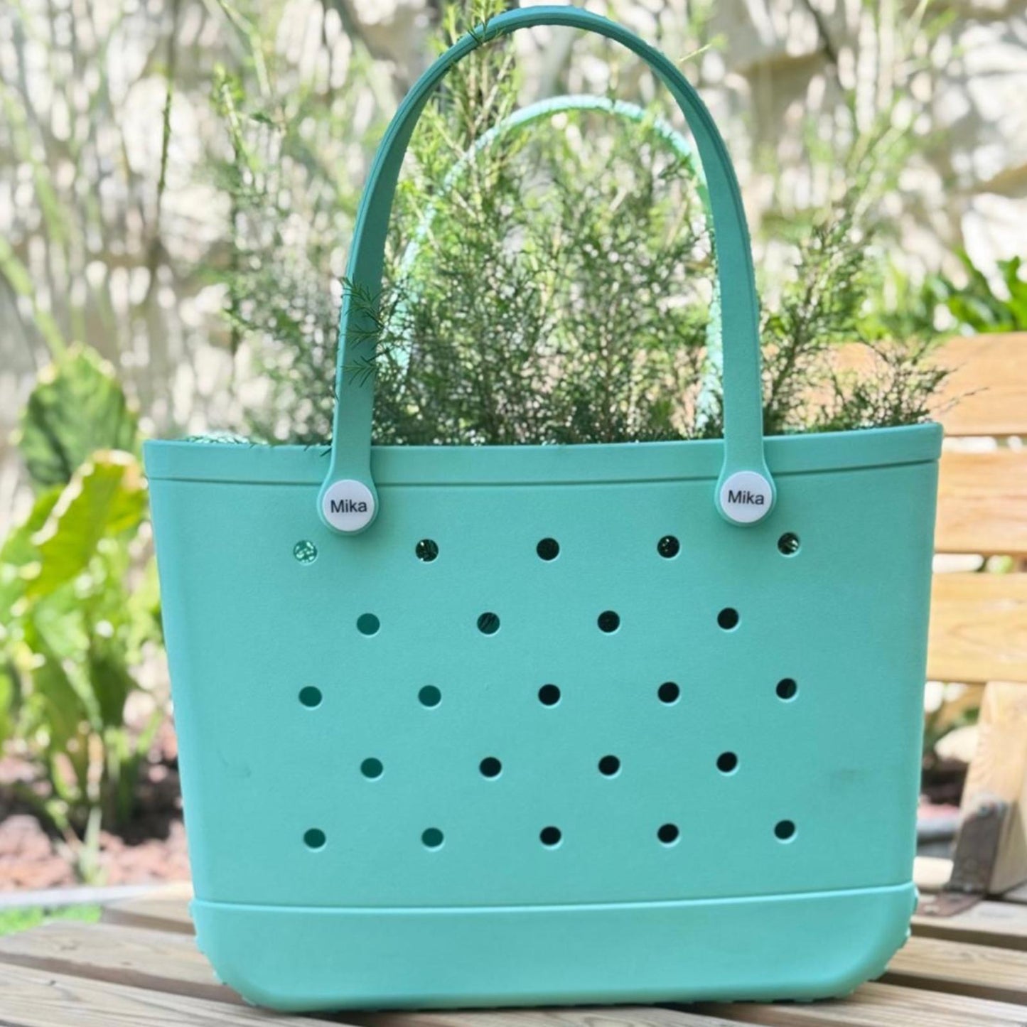 תיק הענק של מיקה