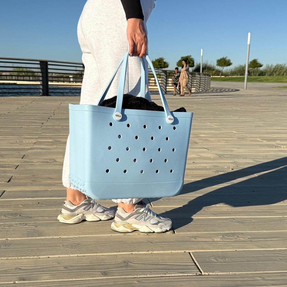 תיק הענק של מיקה